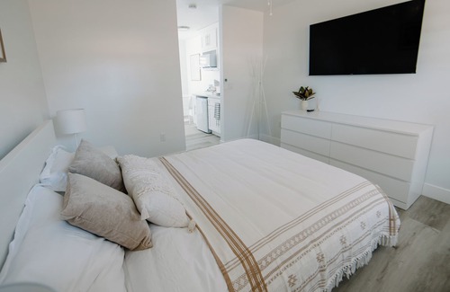Soap Lake House | Healing Waters Inn Suite #3