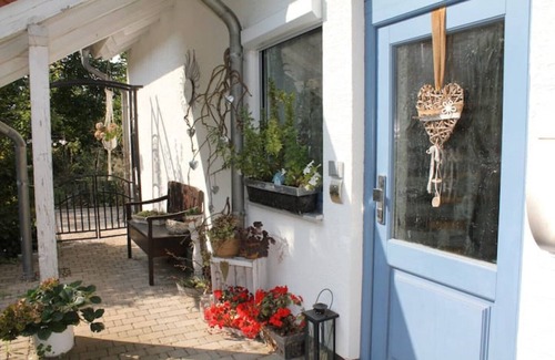 Niedenstein House | Health resort Niedenstein - apartment (80sqm) with garden