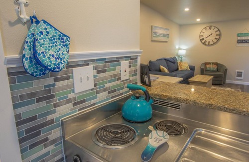 Ocean Shores Condo | Hear the Surf at Sea Star Condo