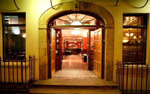 Clonmel Hotel | Hearns Hotel