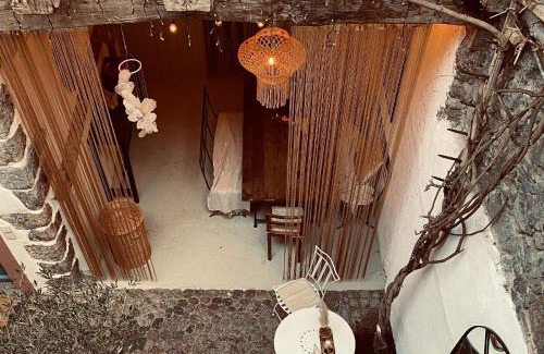 Burkheim Apartment | Heart Ferienwohnungen Frida I Kahlo