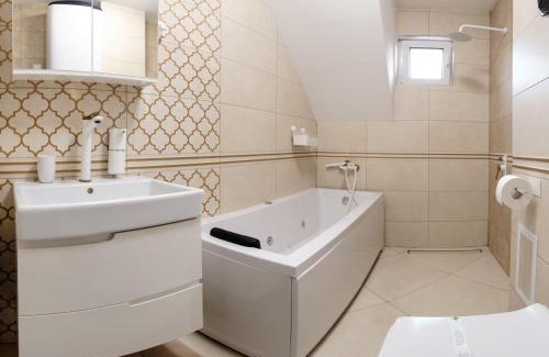 Plovdiv Apartment | Heart & Honey - The Romantic Loft