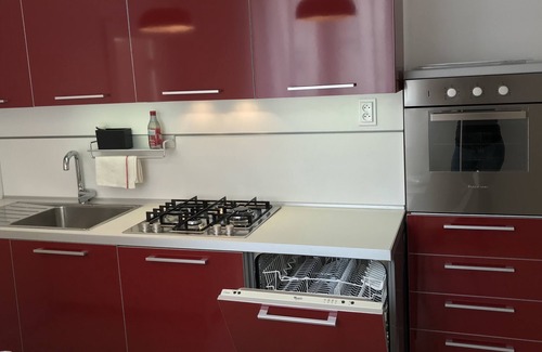 Old Town Condo | Heart of Bratislava-Blue Church views-Sleeps 5-6.