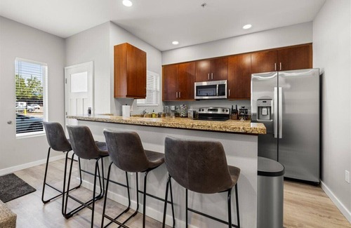 Downtown Boise House | *Heart of Downtown*Balcony*Parking*300Mbps*BBQ