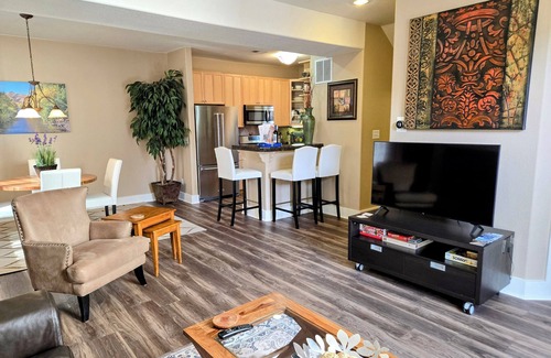 Golden House | Heart of Downtown Golden: 3BR with Garage