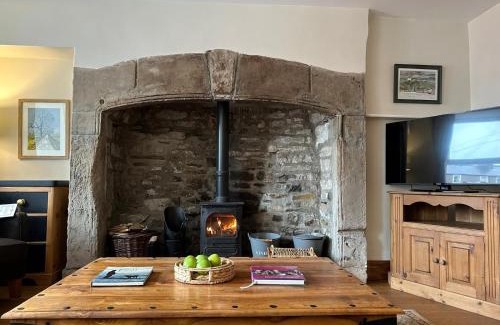 Hawes House | Heart Of Hawes Holiday Cottage