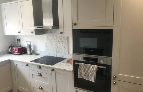 Henley-on-Thames Apartment | Heart Of Henley 1 Bed Luxurious Apartment. Ascot Suite