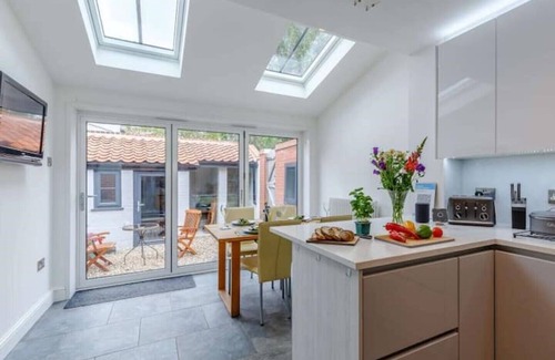 Bungay Cottage | Heart of historic Bungay on Suffolk/Norfolk border