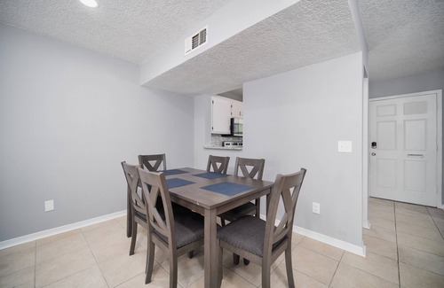 Urban Core Condo | Heart of Historic Springfield: 30-day minimum!