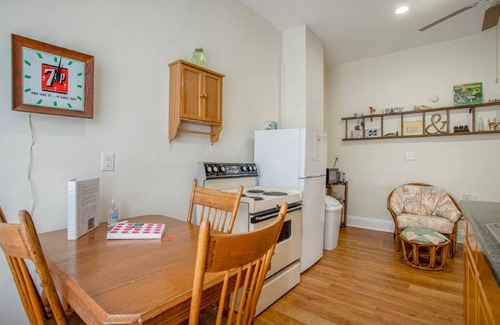 Michigan City Apartment | Heart of Historical Dist.*Parking*Claw Tub*A/C #4