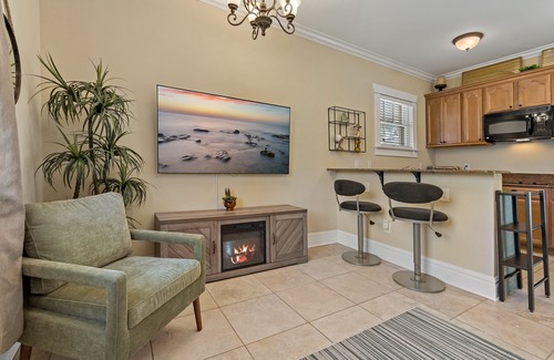 Hyde Park Apartment | Heart of Hyde Park Tampa/Parking/Netflix/Gym