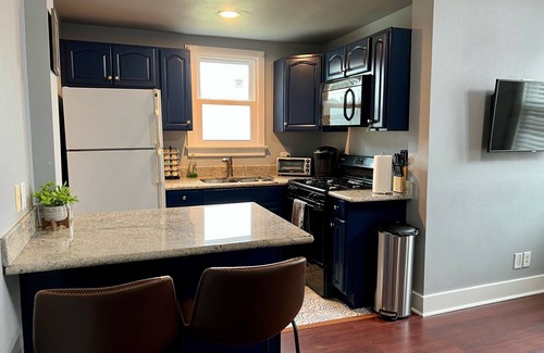 Esplanade Ridge Apartment | Heart of Mid-City, NOLA - 1 Bedroom w Office