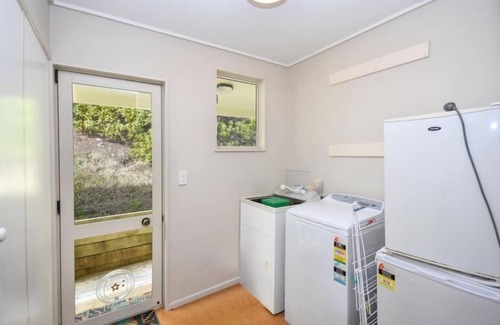 Moeraki House | Heart Of Moeraki Holiday House