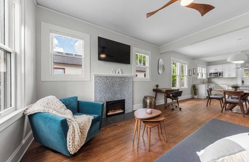 Murray Hill House | Heart of Murry Hill