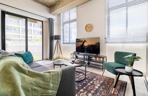 Sandown Apartment | Heart of Sandton