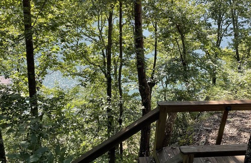 Crane Hill House | Heart of Smith Lake Waterfront Home