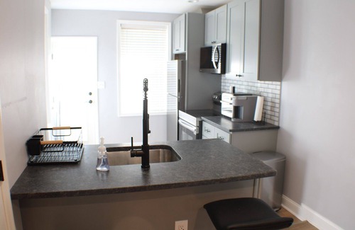 Point Breeze House | Heart Of South Philly