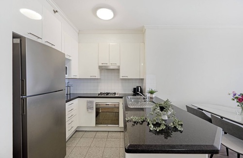Chinatown Apartment | Heart of Sydney CBD 2B2B@Town hall