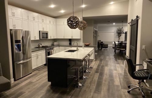Roosevelt House | Heart of the City - Vacation Destination Home in Downtown Phoenix