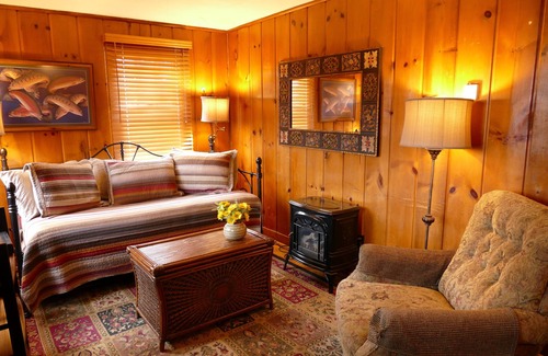 Snowmass Cabin | Heart of the Roaring Fork River | Catch the bus to ski Aspen