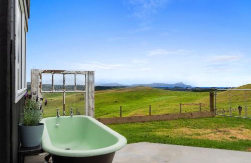 Waipu House | Heart of Waipu - Waipu Holiday Home