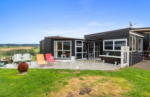Waipu House | Heart of Waipu - Waipu Holiday Home