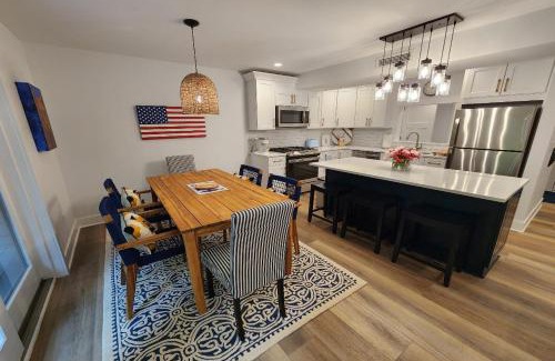 Harbor Springs Apartment | Heart & Soul Hideaway