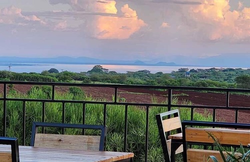 Mto wa Mbu Resort | Heart&Soul Lodge