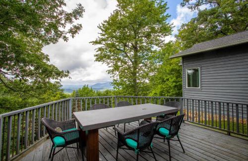 Blowing Rock House | Hearthstone