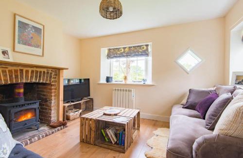 Barham House | Hearts Delight Cottage by Bloom Stays