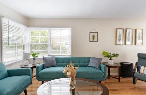 Harbor House | Heartwell Park Beauty Long Beach