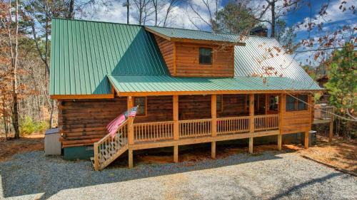 Eagle Mountain House | Heated In Door Pool Hot Tub 6 Seater Fire Pit Wineries Pickleball Gym