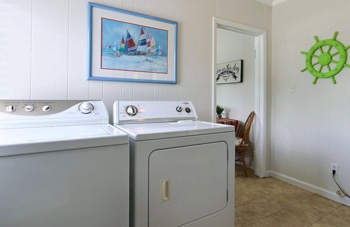 Tybee Island Apartment | Heated Pool Access | 5*Clean | Flex Cancelation