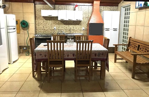 Olimpia House | Heated Pool, Air-cond, Living Room and Bedrooms, WiFi, COMPLETE HOUSE! (Est. Sun)
