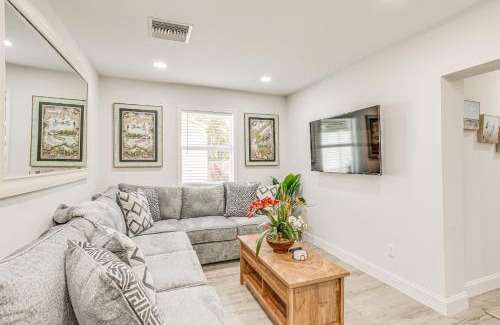 Juno Ridge House | Heated Pool and Backyard North Palm Beach Retreat!