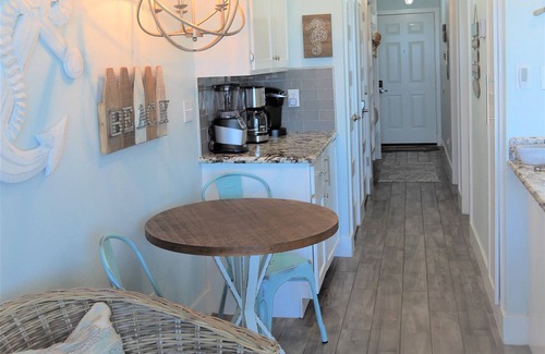 Galveston Condo | Heated pool! Awesome beach view from the Top Floor! Front row! #302