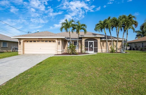 Fort Myers House | Heated Pool, Beautiful Sunsets - Villa Made in Heaven - Roelens Vacations