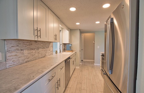 Englewood House | Heated pool/hot tub home on park like setting 1 mile from historic West Dearborn