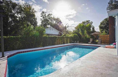 Seffner Community Alliance House | Heated Pool in Private House w/Fire Pit