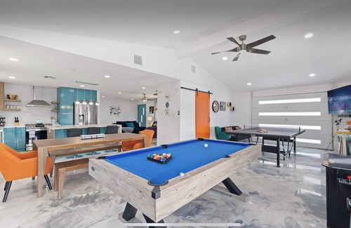 Rancho Del Oro House | Heated Pool-Spa, Mini Golf, Fire Pit, Game Room, Stunning Views, and More!