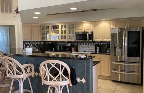 Pelican House | Heated Pool/Waterfront/Canal/Dock/Gulf Access, Private Sunny Home