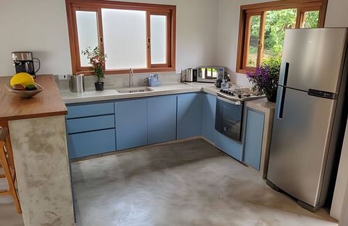 Pontal da Cruz House | Heated pool with hydro and beach