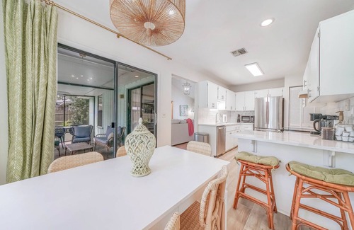 Vero Beach South House | Heated Private Pool, 5 Miles to Beach. Colorful, bright family-sized home.