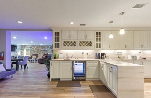 Indialantic By The Sea House | Heated Salt Pool, Steps to Beach, Hot Tub, Games