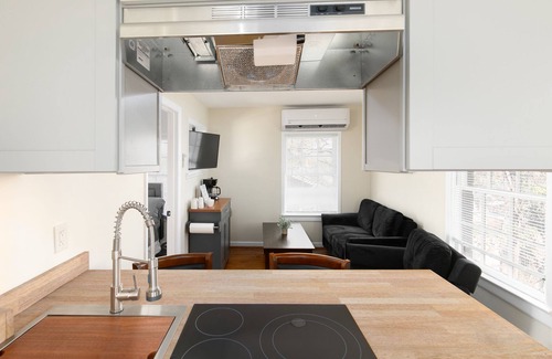 Norwood Condo | Heated Towel Rack Private Parking Workspace
