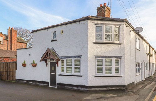 Knutsford Cottage | Heath Corner