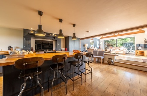 East Dereham Cottage | Heath Cottage dates back to 1650 and has been lovingly restored and extended.