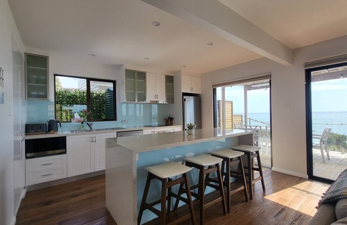 Boat Harbour Beach House | Heathcliff. Luxury Beach House with Stunning Ocean Views