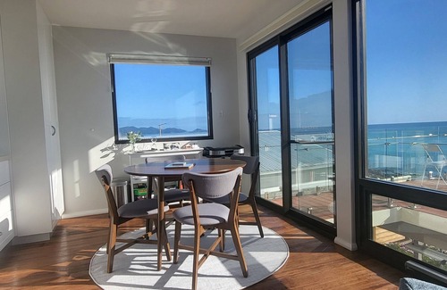 Northwest Tasmania House | Heathcliff1 Luxury Couples Retreat with stunning views