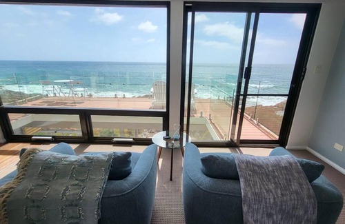 Boat Harbour Beach House | Heathcliff1 Luxury Couples Retreat with Stunning Coastal Views!
